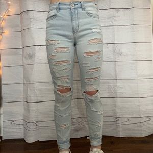 AEO ripped skinny jeans